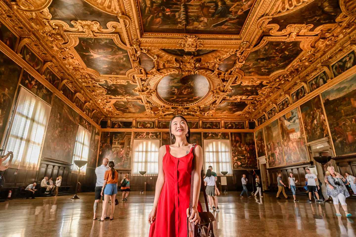 SKIP THE LINE: Doge's Palace & St. Mark's Basilica Tour - Private Tour in English