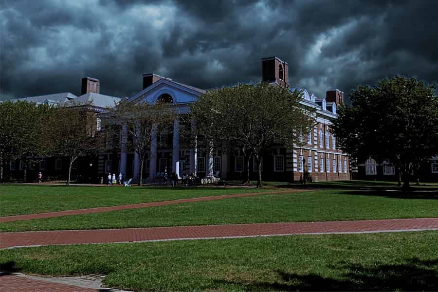 Albträume in Newark: Geistertour – Nekromantie bei Einbruch der Dunkelheit. Foto: GetYourGuide Albträume in Newark: Geistertour – Nekromantie bei Einbruch der Dunkelheit. Foto: GetYourGuide