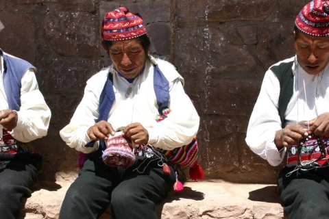 Titicacameer 2-daagse tour naar Uros, Amantani en TaquileTour met ontmoetingspunt
