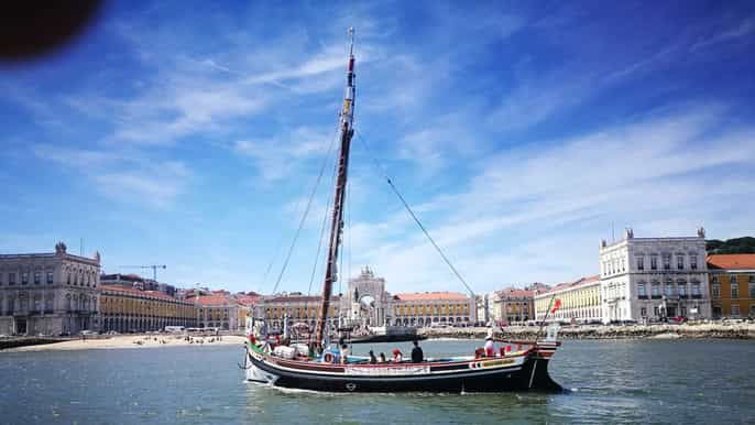 lisbon river tagus guided sightseeing cruise