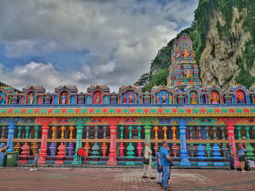 Kuala Lumpur: Suburbs And Batu Caves Half-Day Tour | GetYourGuide