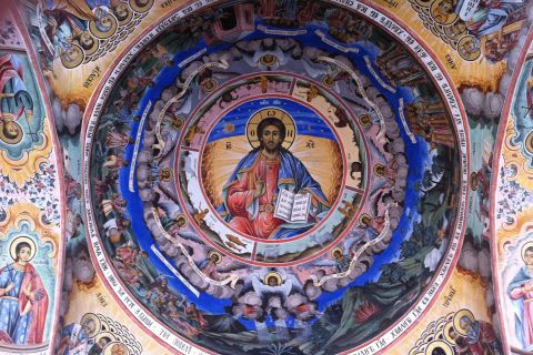 Skopje: Siirto Sofiaan pysäkillä Rilan luostarissa