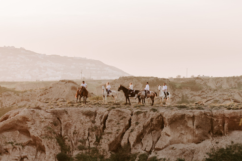 Santorini: Experiencia a caballo en un paisaje volcánico