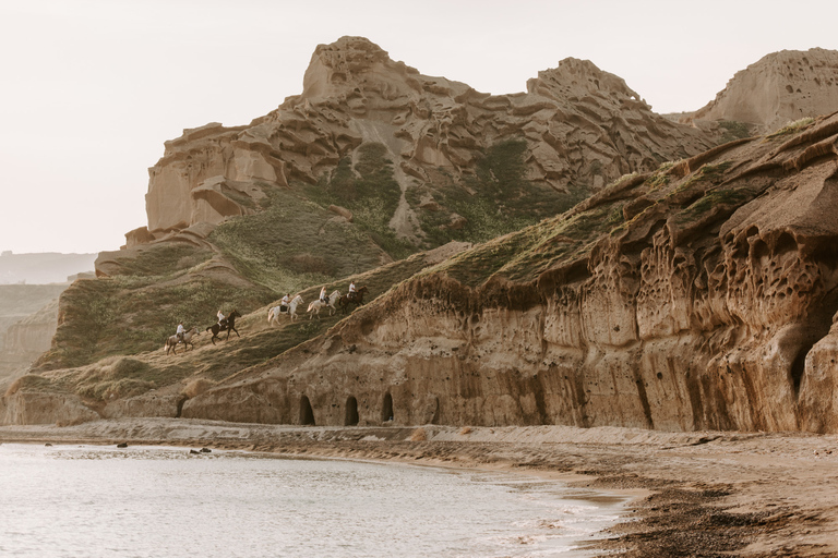 Santorini: Horseback Riding Experience in Volcanic Landscape