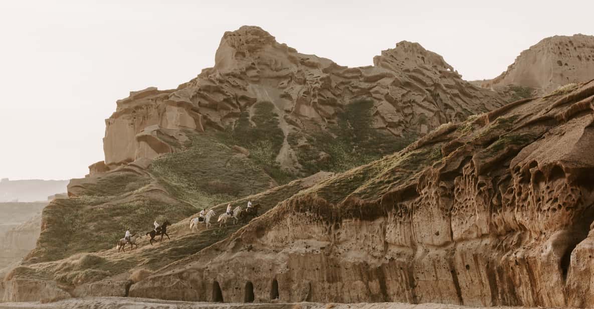 Santorini: Horseback Riding Experience in Volcanic Landscape