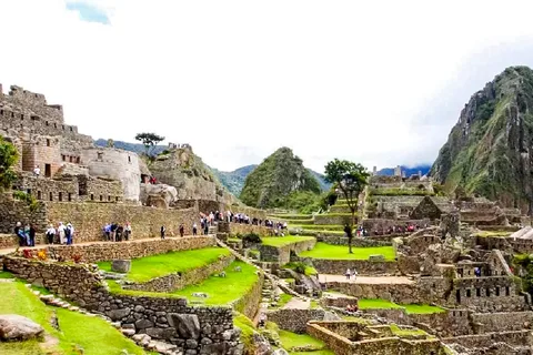 Cusco : visite guidée de 2 jours de la Vallée sacrée et du Machu Picchu