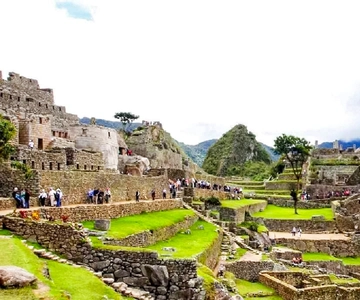 From Cusco: 2-Day Sacred Valley and Machu Picchu Guided Tour