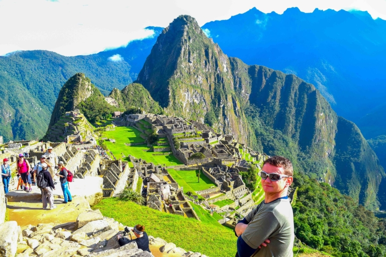 Valle Sagrado y Machu Picchu: tour privado de 2 días