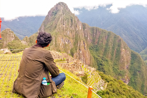 Cusco: 4-tägiger Lares-Treck zum Machu Pichu mit Panoramazug