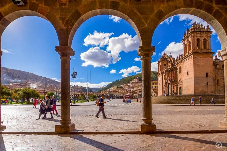Cusco: Einweg-Flughafentransfer zum HotelOne-Way-Transfer