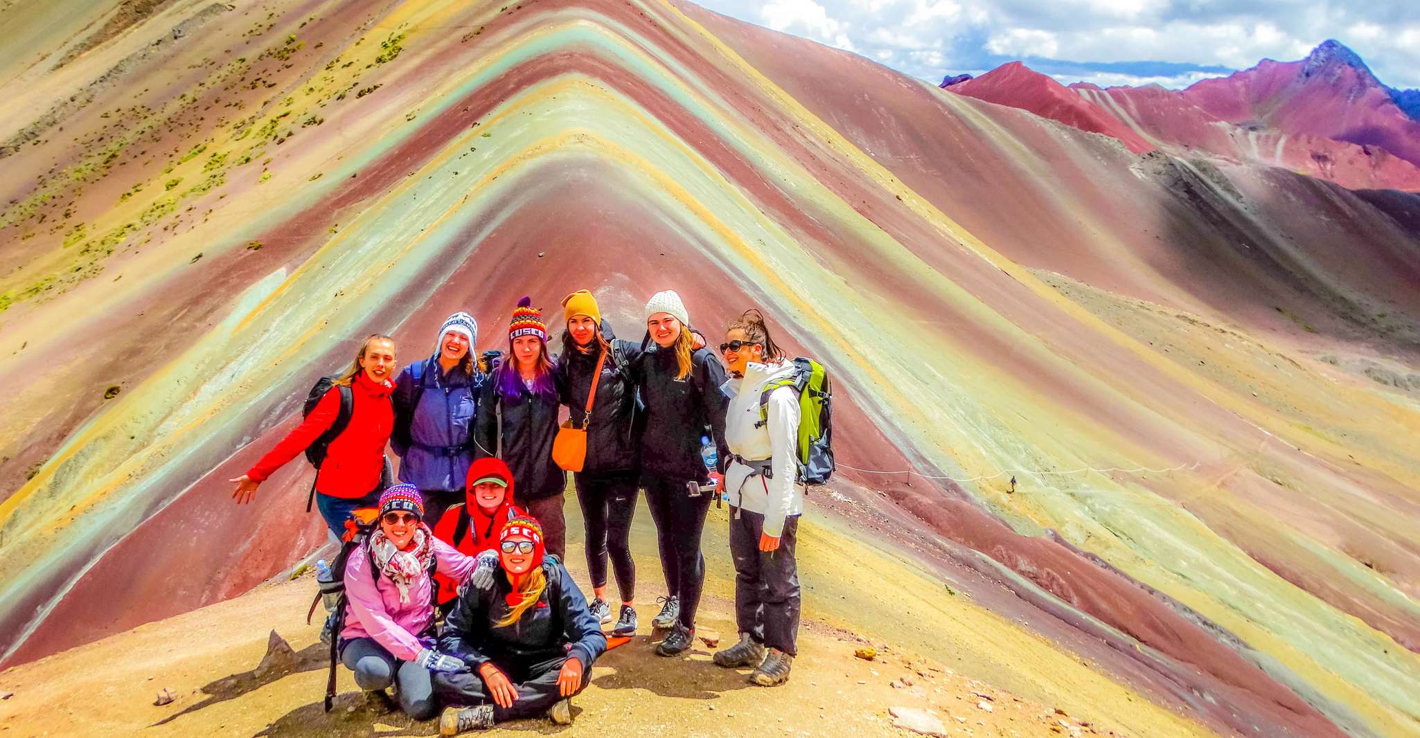 Von Cusco, Rainbow Mountain Full Day Trek mit Mahlzeiten - Hizvo
