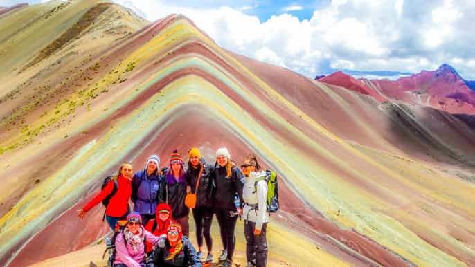 from cusco rainbow mountain full day trek with meals