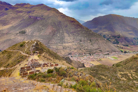 Cusco: Pisac Archaeological Site and Market Private Transfer