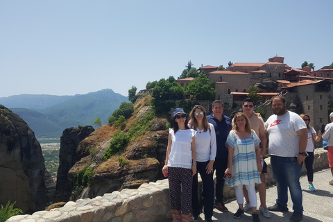 Athen: Zugfahrt nach Metéora & Klostertour