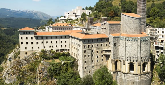 Oñati and Aranzazu sanctuary tour from San Sebastian