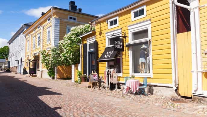 from helsinki porvoo halfday sightseeing tour