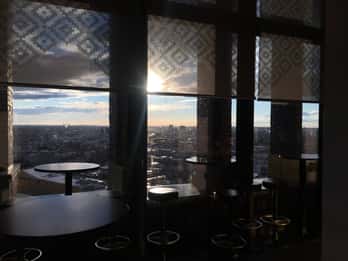 Berlin: Panoramapunkt mit Crémant im Café - Kombiticket Berlin: Panoramapunkt mit Crémant im Café - Kombiticket