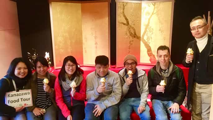 kanazawa omicho market tea house district food tour