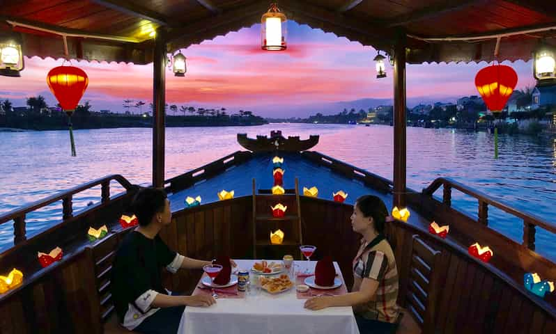 the romantic dinner cruise