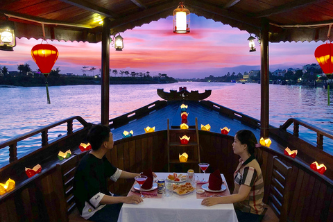 Hoi An: Schifffahrt bei Sonnenuntergang mit Dinner