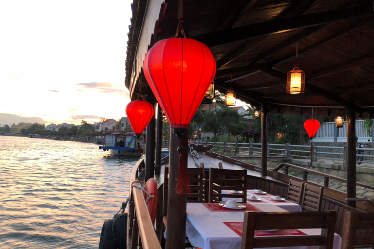 Cruzeiro romântico com jantar ao pôr do sol em Hoi AnCruzeiro com jantar ao pôr do sol em Hoi An