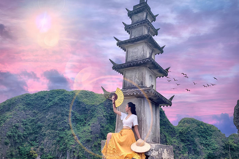 Ninh Binh, Trang An, Bai Dinh Pagoda, and Mua Cave