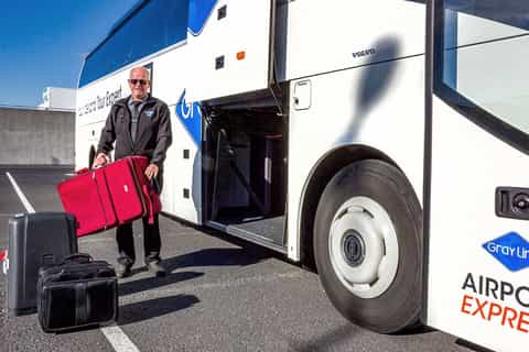 Keflavík Airport (KEF): Bus Transfer to/from Reykjavik