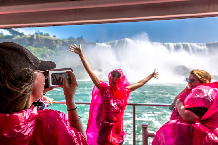 Toronto: Niagara Falls Group or Private Day Tour with Cruise Niagara Falls: Day Tour with Hornblower Boat Cruise
