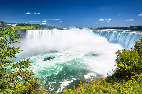 Toronto: Niagara Falls Group or Private Day Tour with Cruise Niagara Falls: Day Tour with Hornblower Boat Cruise