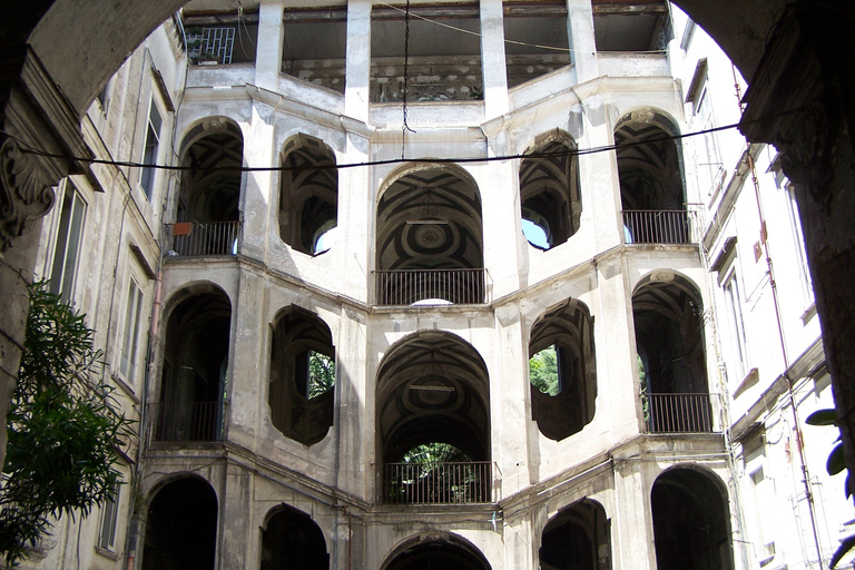 Naples : visite à pied de Rione Sanità et du cimetière de Fontanelle