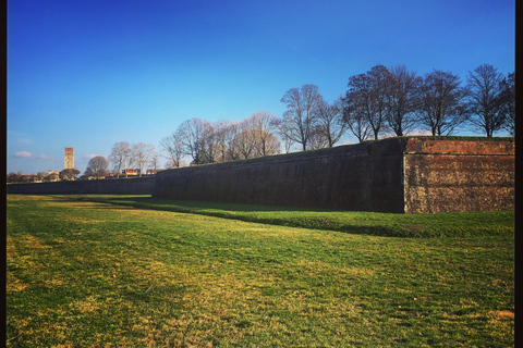 Lucca: 2-Hour City Center Walking Tour