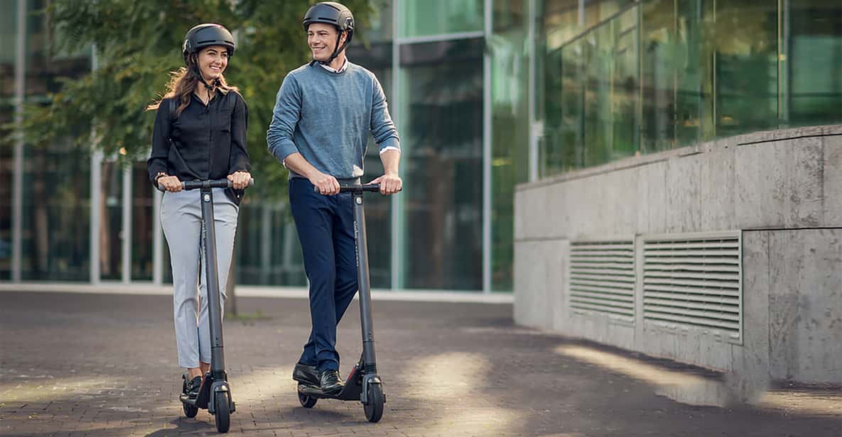 Warschau: 90-minütige E-Scooter-Tour durch die Altstadt