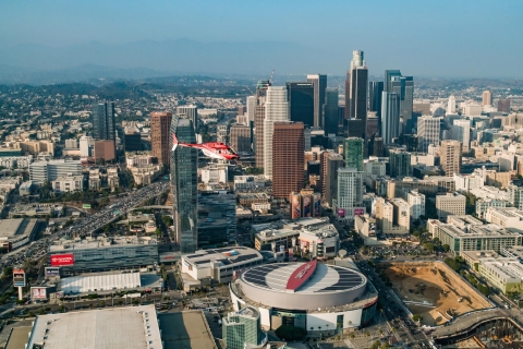 Los Angeles: Śmigłowiec lądowania w śródmieściu