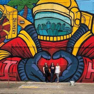 Houston: Mural Tour by Electric Cart