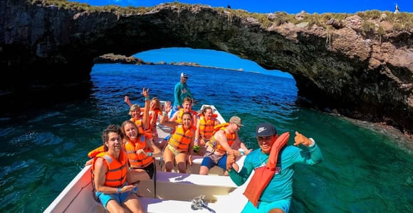 Marietas Islands: Full-Day Tour with Meals and Open Bar