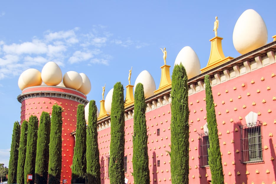 Depuis Barcelone : Gérone, Figueres et le musée Dalí (excursion d&#039;une journée)