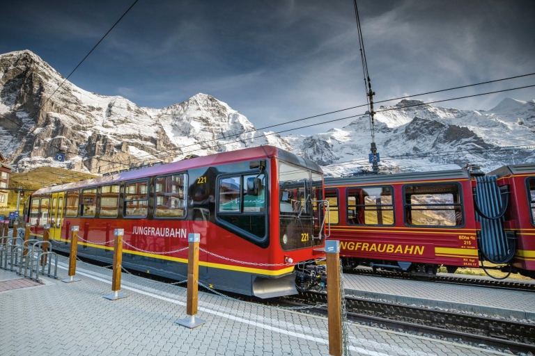 Lausanne: Expérience en train Interlaken et Jungfrau