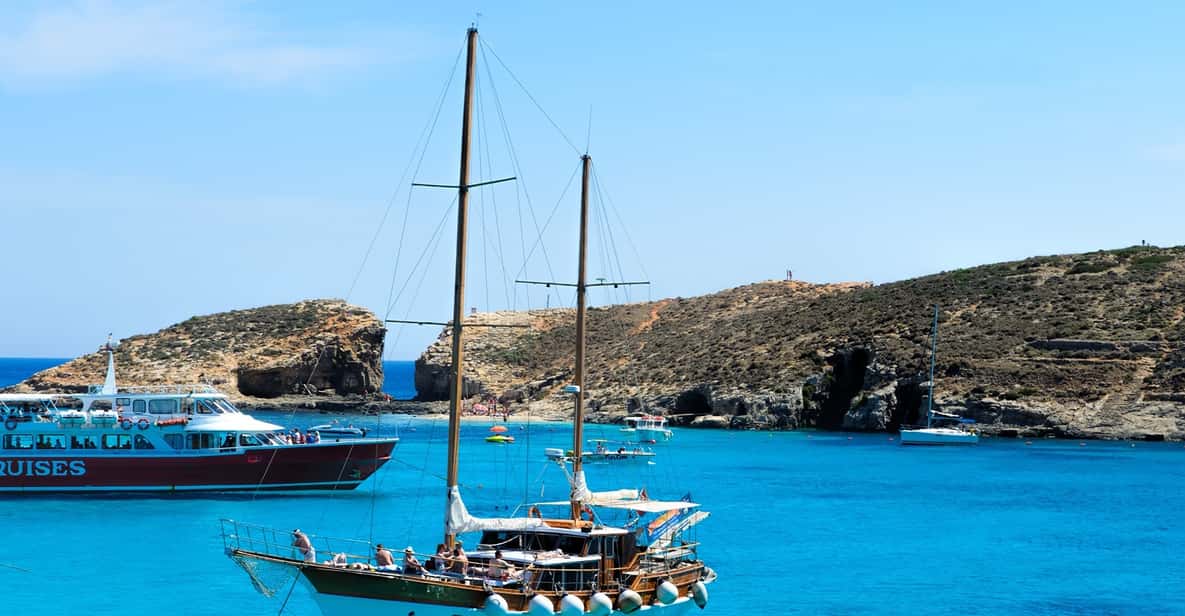 Gozo: Jeep Safari & Comino with Buffet Lunch and Wine