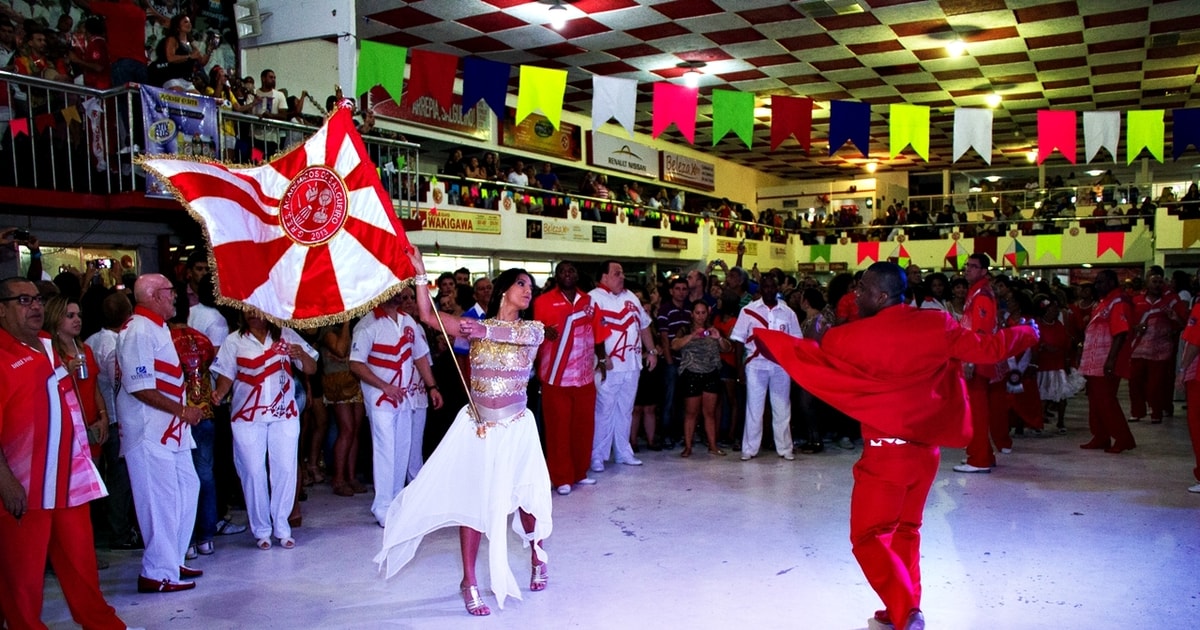 Rio de Janeiro: Salgueiro Samba School Rehearsal Tour | GetYourGuide
