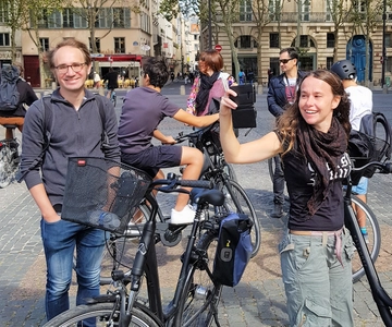 Paris: City Treasures Bike Tour