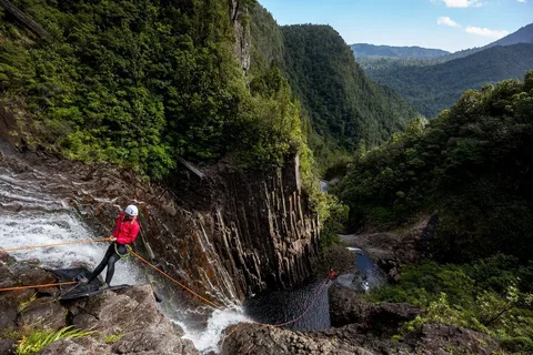Península de Coromandel: Aventura de barranquismo de día completo