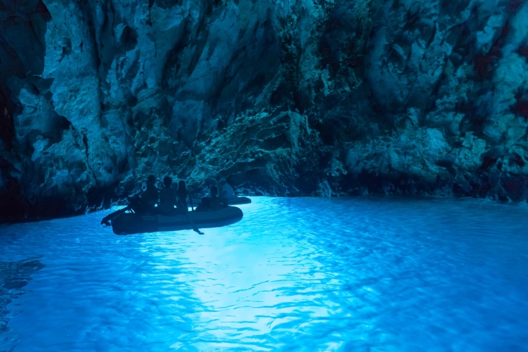 From Omis: Blue Cave & 5 Island Speedboat Tour