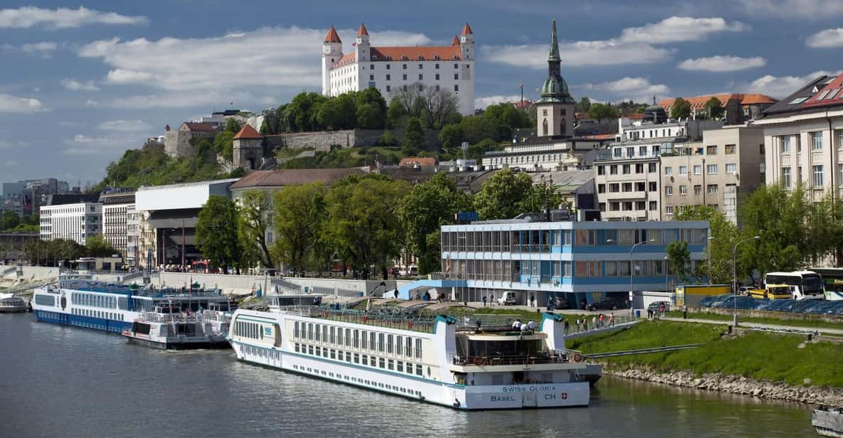 Afbeelding 3 van Bratislava: Stadsrondleiding met kasteel Devin