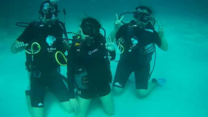phuket scuba diving and snorkeling boat tour