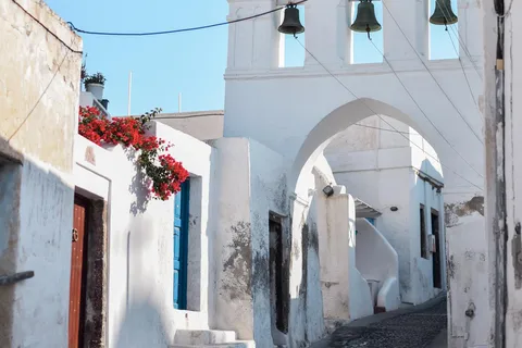 Santorini: Private Exclusive Tour with a Local Guide
