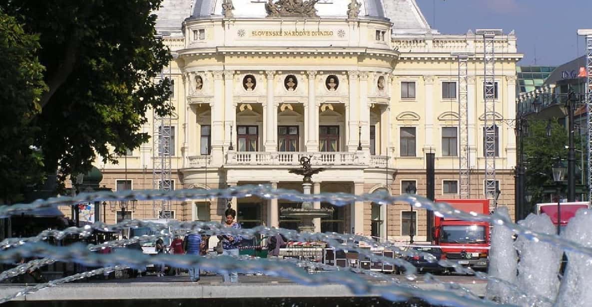 Afbeelding 5 van Bratislava: Stadsrondleiding met kasteel Devin