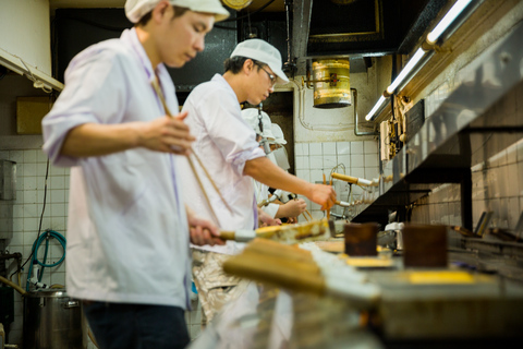 Tóquio: Excursão a pé pela cultura e gastronomia do mercado externo de TsukijiTóquio: Excursão a pé de comida e bebida no mercado externo de Tsukiji