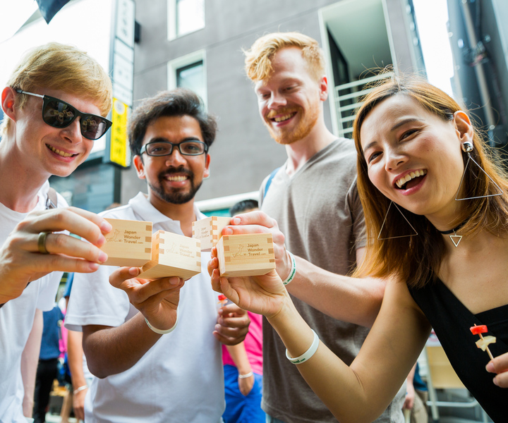 Tokyo: Tsukiji Outer Market Food and Drink Walking Tour