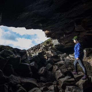 Leidarendi Cave: Lava Tunnel Caving from Reykjavik