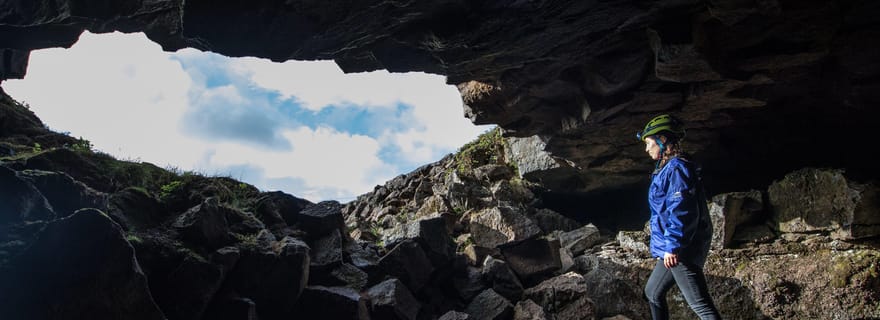 Grotte de Leidarendi : Spéléologie en tunnel de lave depuis Reykjavik